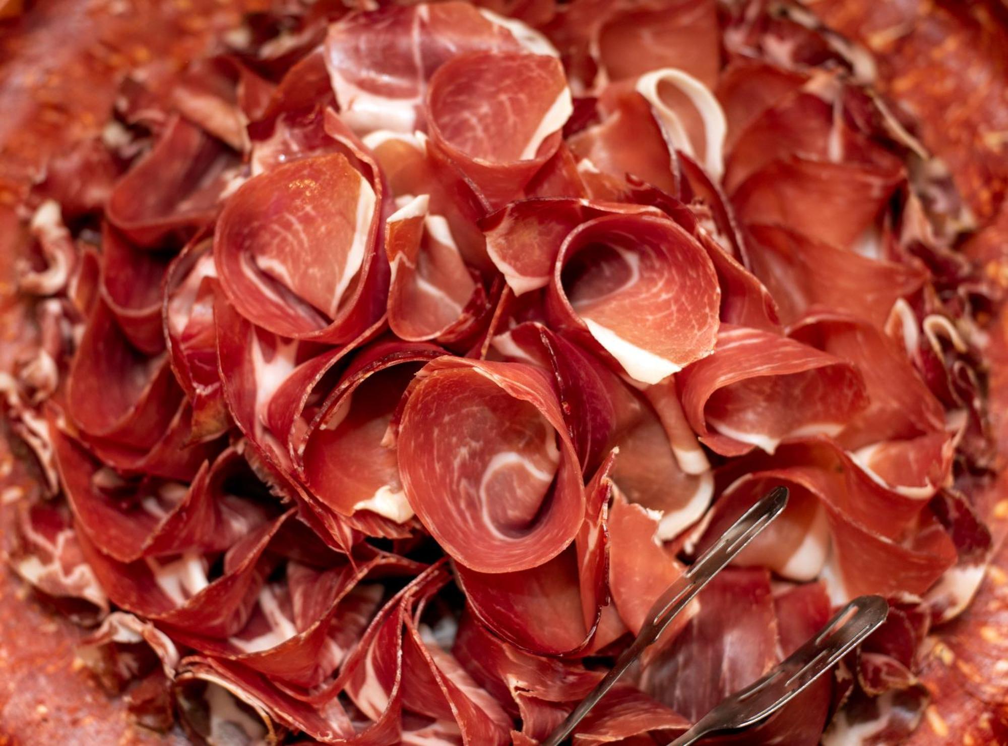 Cornaro Hotel Split Exterior photo Dried cured beef