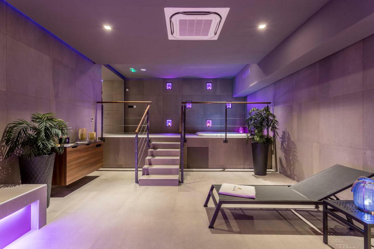 Cornaro Hotel Split Exterior photo The spa at The Dorchester
